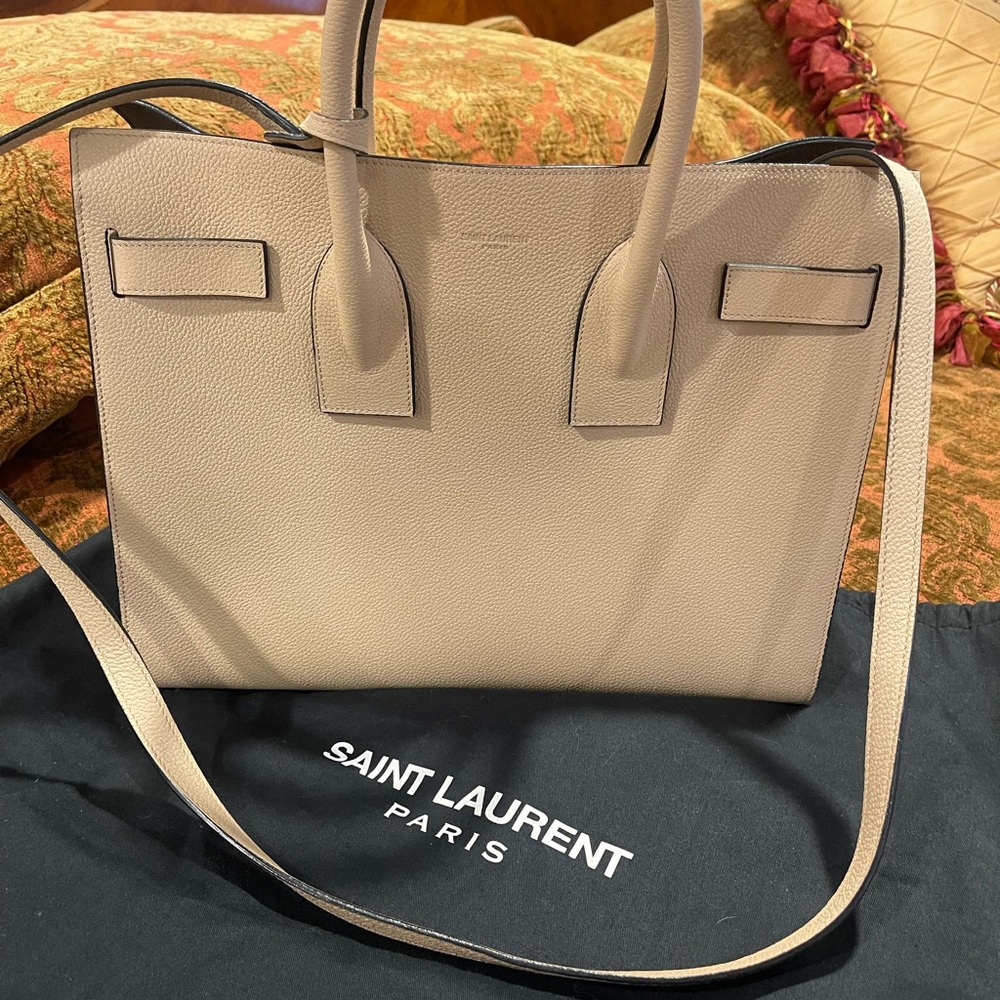 Saint Laurent Beige Tote Bag